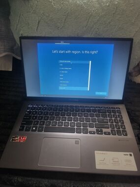 ASUS VivoBook 15.6 Inch Laptop